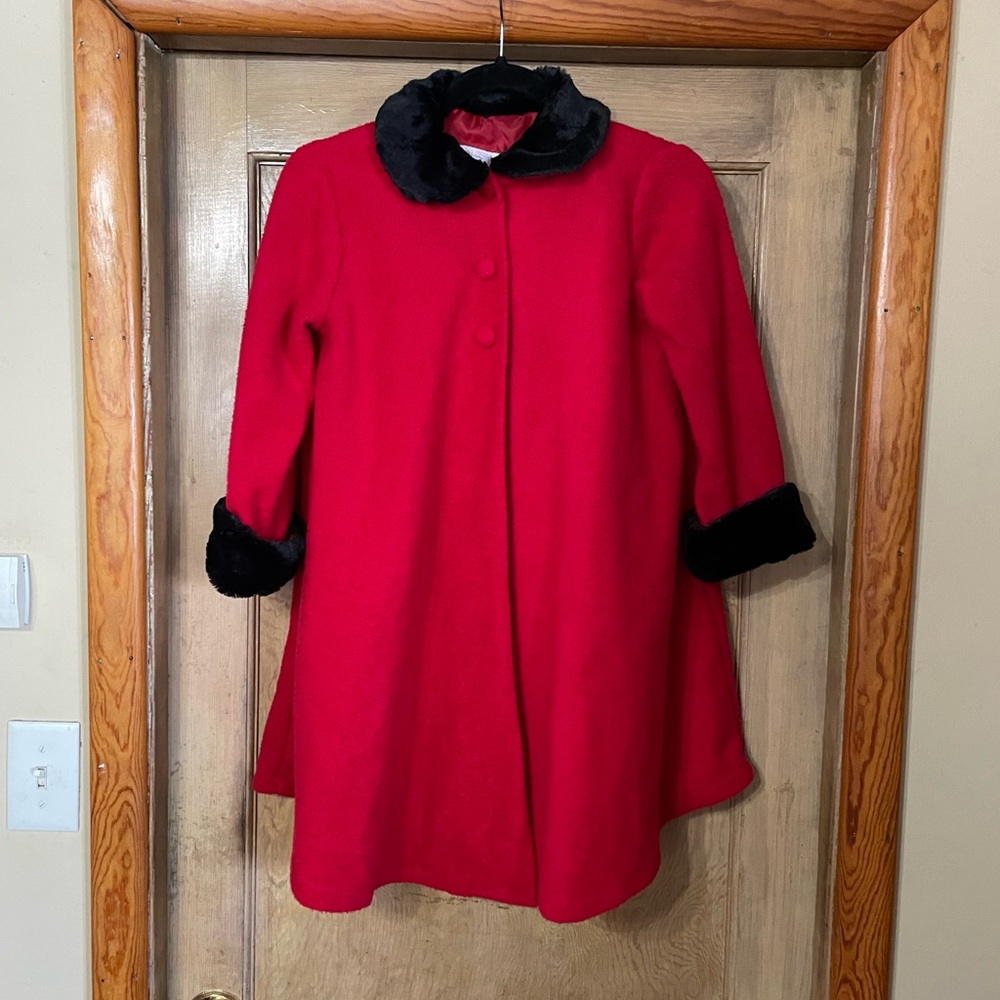 Girls Size 7/8 Cape Style Red Coat with black faux fur trim